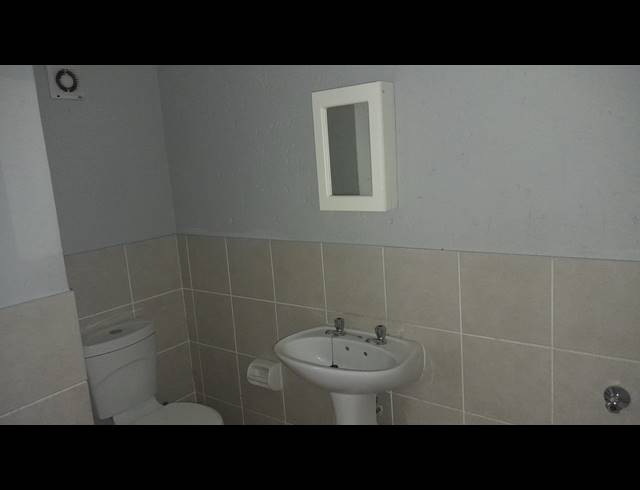 2 BEDROOM SECTIONAL TITLE FOR SALE IN COMET